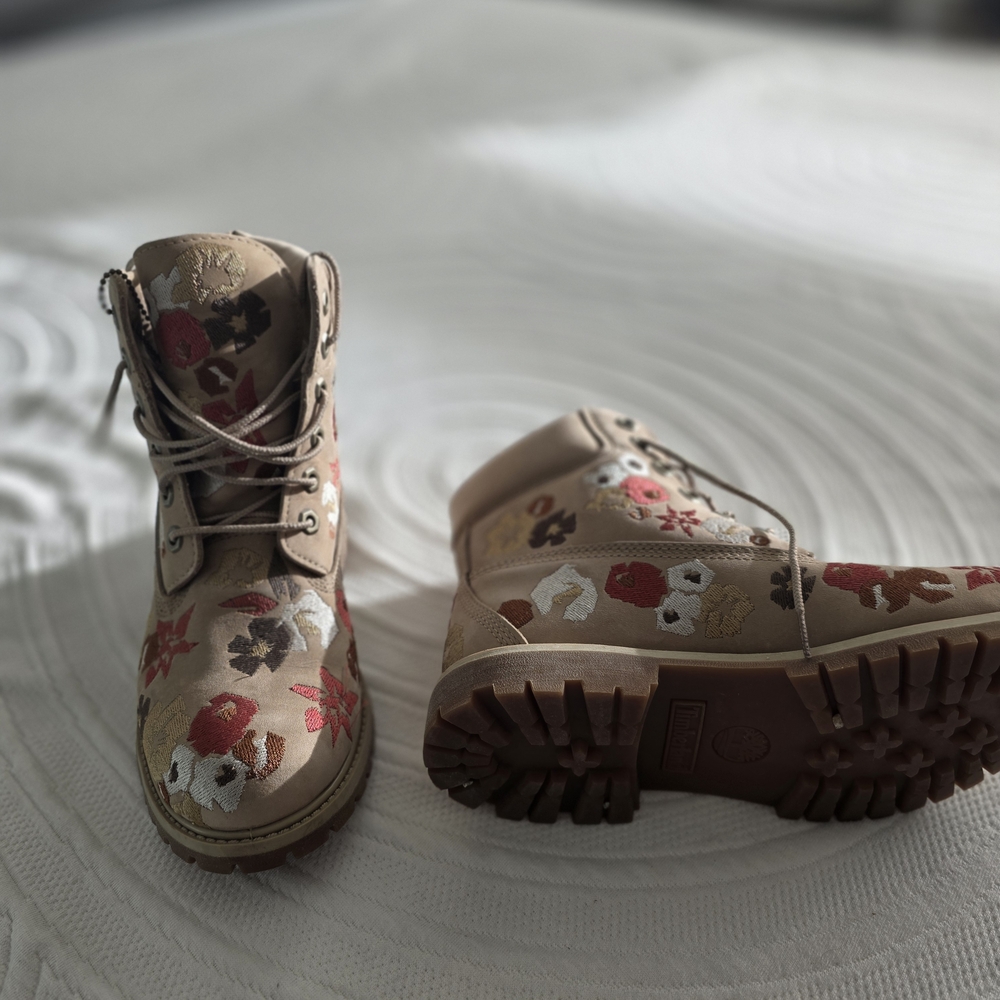Timberland Floral Embroidered Combat Boots - Tan, Red, Brown, Cream - Picture 4 of 10